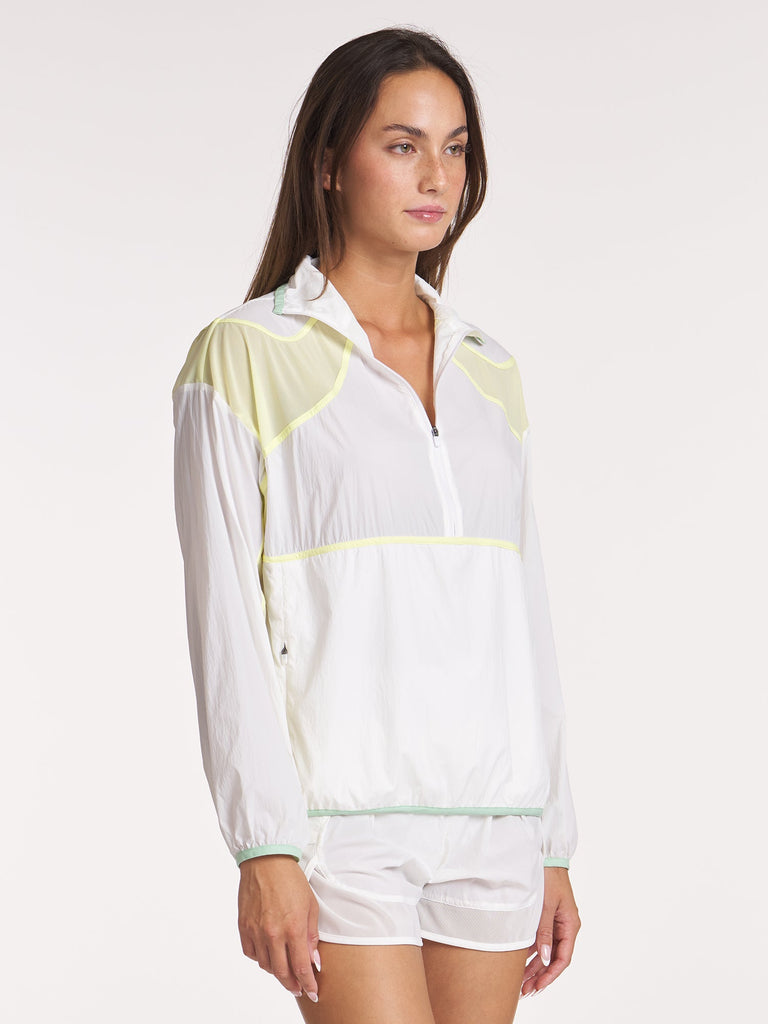 Mesh Mix Run 1/2 Zip - White