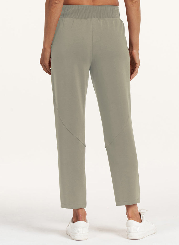 Ultraluxe Cropped Lounge Pant - Plaster