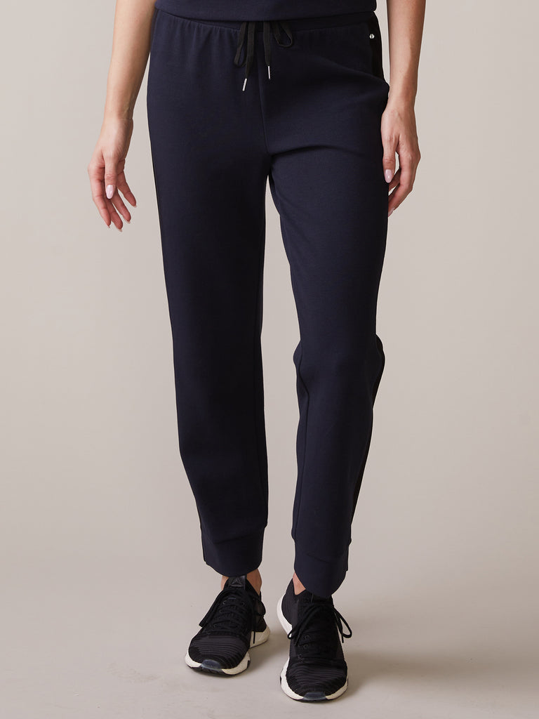 Textured Double Knit Pant in Navy