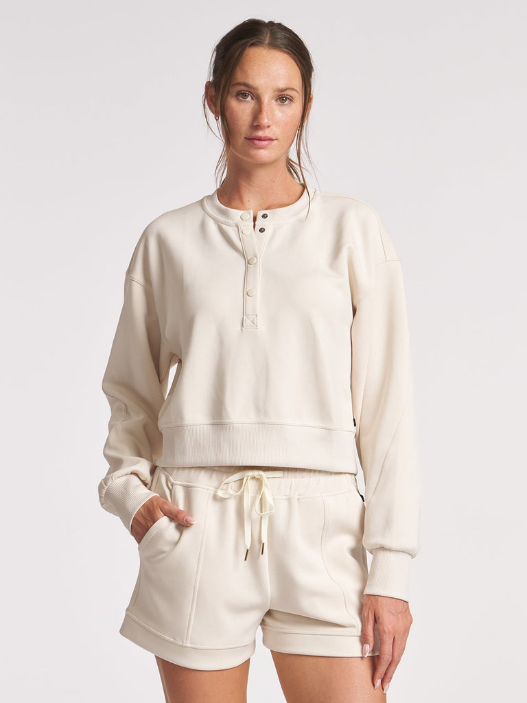 Ultraluxe Crop Henley Pullover - Chalk