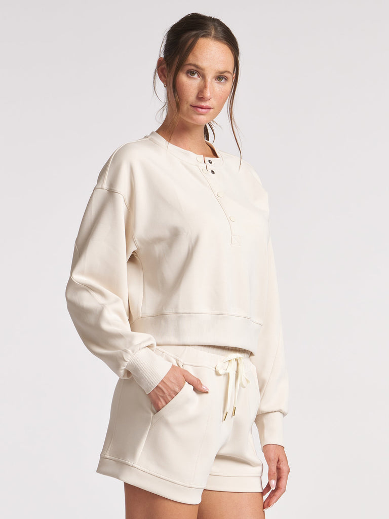 Ultraluxe Crop Henley Pullover - Chalk